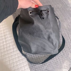 Lululemon Buckets of Fun Bag